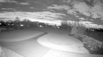 Weather camera view of Village Links of Glen Ellyn.