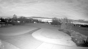 Weather camera view of Village Links of Glen Ellyn.