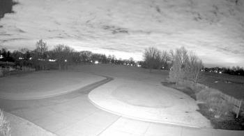Weather camera view of Village Links of Glen Ellyn.