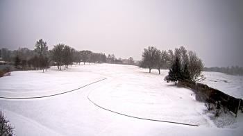 Weather camera view of Village Links of Glen Ellyn.