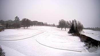 Weather camera view of Village Links of Glen Ellyn.