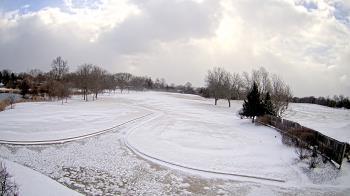 Weather camera view of Village Links of Glen Ellyn.