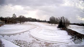 Weather camera view of Village Links of Glen Ellyn.