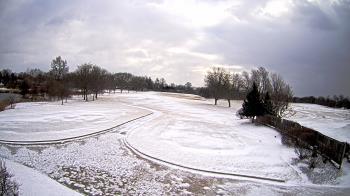 Weather camera view of Village Links of Glen Ellyn.