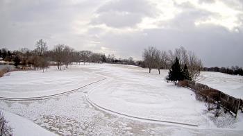 Weather camera view of Village Links of Glen Ellyn.