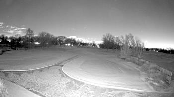 Weather camera view of Village Links of Glen Ellyn.