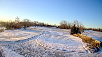 Weather camera view of Village Links of Glen Ellyn.