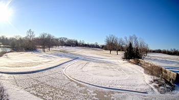 Weather camera view of Village Links of Glen Ellyn.