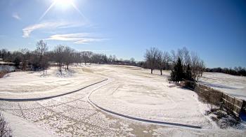Weather camera view of Village Links of Glen Ellyn.