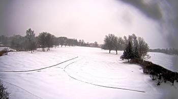 Weather camera view of Village Links of Glen Ellyn.