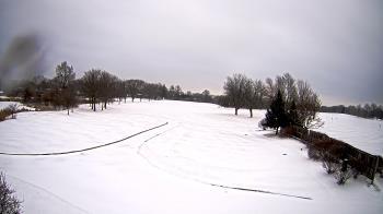Weather camera view of Village Links of Glen Ellyn.