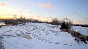 Weather camera view of Village Links of Glen Ellyn.