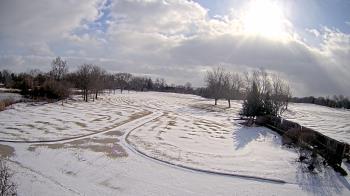 Weather camera view of Village Links of Glen Ellyn.