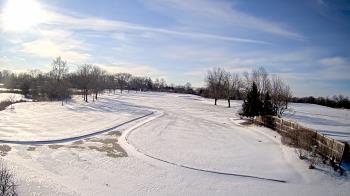 Weather camera view of Village Links of Glen Ellyn.