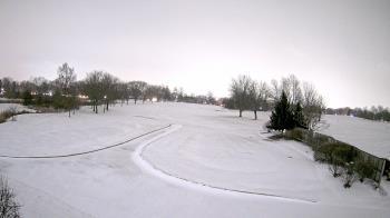 Weather camera view of Village Links of Glen Ellyn.