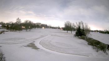 Weather camera view of Village Links of Glen Ellyn.
