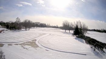 Weather camera view of Village Links of Glen Ellyn.