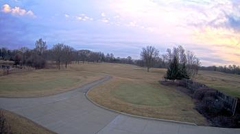 Weather camera view of Village Links of Glen Ellyn.