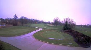 Weather camera view of Village Links of Glen Ellyn.