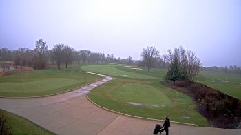 Weather camera view of Village Links of Glen Ellyn.