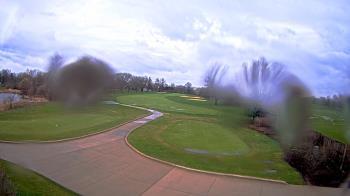 Weather camera view of Village Links of Glen Ellyn.