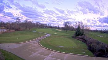 Weather camera view of Village Links of Glen Ellyn.