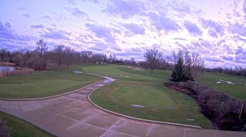 Weather camera view of Village Links of Glen Ellyn.