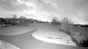 Weather camera view of Village Links of Glen Ellyn.