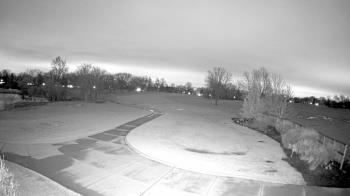 Weather camera view of Village Links of Glen Ellyn.