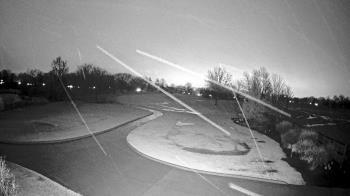 Weather camera view of Village Links of Glen Ellyn.