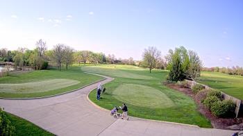 Weather camera view of Village Links of Glen Ellyn.