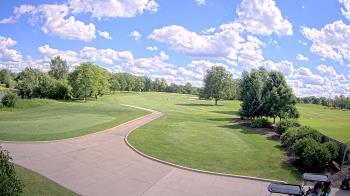 Weather camera view of Village Links of Glen Ellyn.