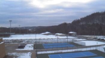 Weather camera view of Kiski Area HS.