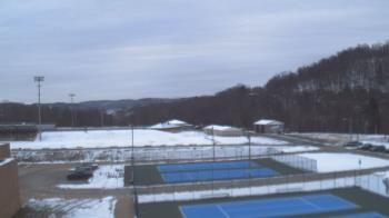 Weather camera view of Kiski Area HS.