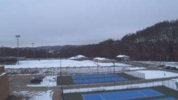 Weather camera view of Kiski Area HS.