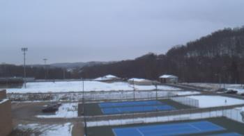 Weather camera view of Kiski Area HS.