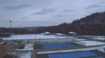 Weather camera view of Kiski Area HS.