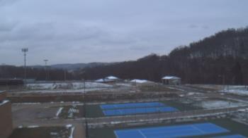 Weather camera view of Kiski Area HS.