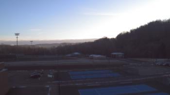 Weather camera view of Kiski Area HS.