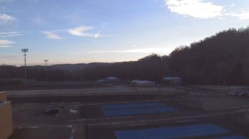 Weather camera view of Kiski Area HS.