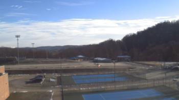 Weather camera view of Kiski Area HS.