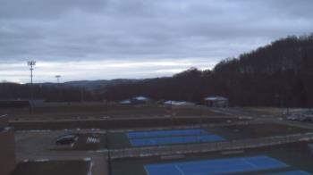 Weather camera view of Kiski Area HS.