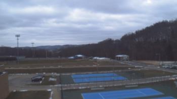 Weather camera view of Kiski Area HS.