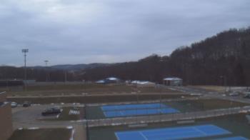 Weather camera view of Kiski Area HS.