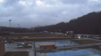 Weather camera view of Kiski Area HS.