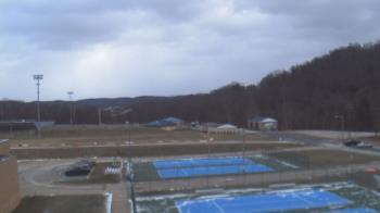 Weather camera view of Kiski Area HS.