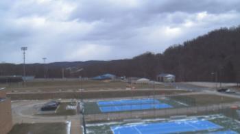 Weather camera view of Kiski Area HS.