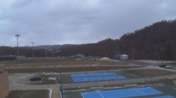 Weather camera view of Kiski Area HS.