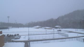 Weather camera view of Kiski Area HS.