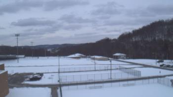 Weather camera view of Kiski Area HS.